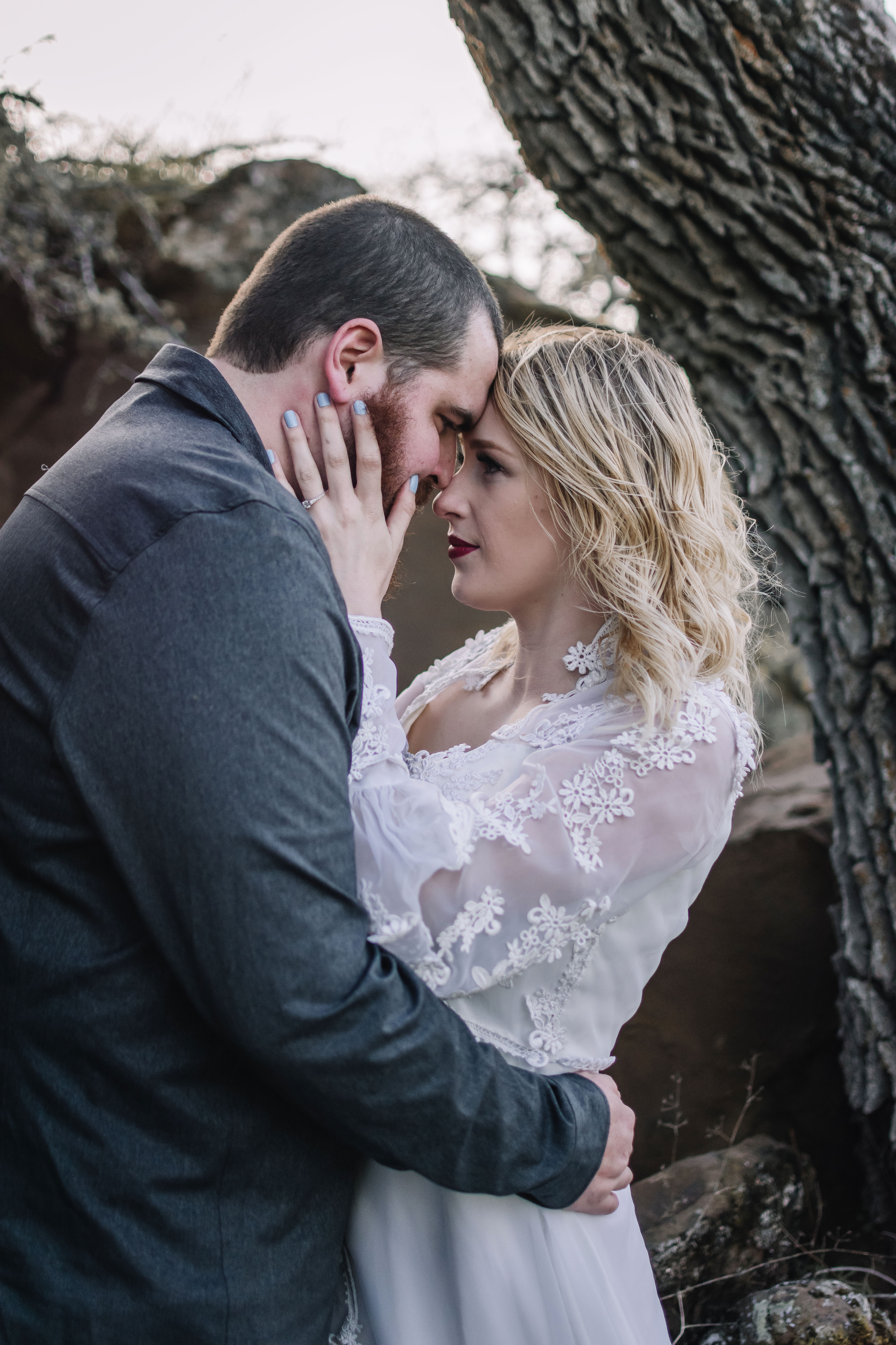 Elopement Photo Session | Explore The Moment Photography
